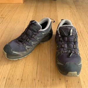 Salomon XA Pros size 7